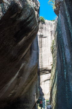 伍山石窟景区