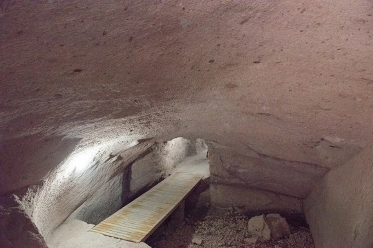 伍山石窟景区