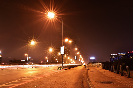 路灯夜景