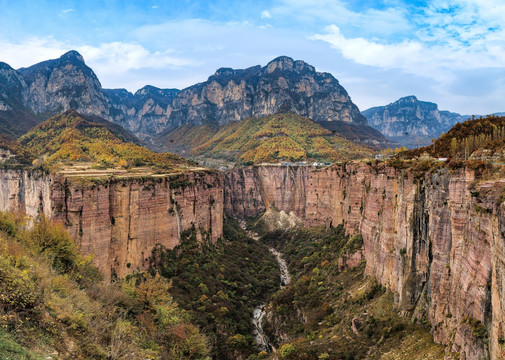 南太行山锡崖沟