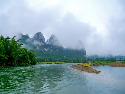 桂林漓江山水人民币背景图