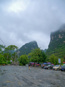 桂林阳朔遇龙河景区停车场