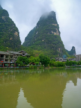 桂林阳朔遇龙河风光