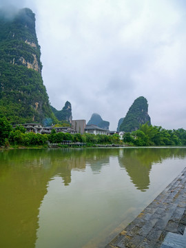 桂林阳朔遇龙河