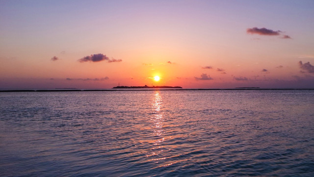 海上日落