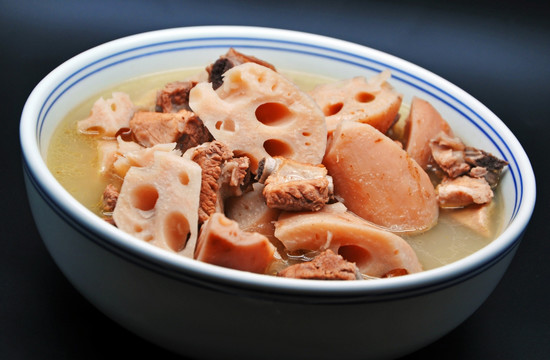 蓮藕排骨湯