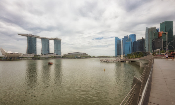 滨海湾全景