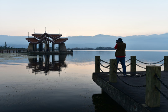 西昌邛海公园小渔村码头