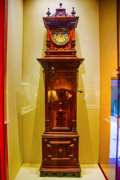 清代中国制造木楼筒子钟