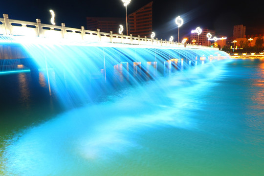 青海海西德令哈夜景瀑布慢门