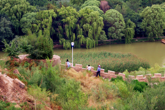 乌什县燕泉公园