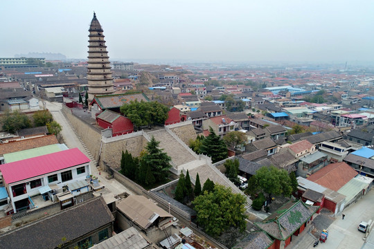 龙兴寺