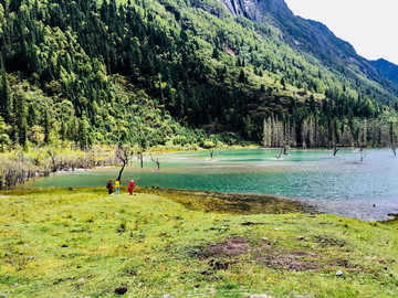 高山湖泊