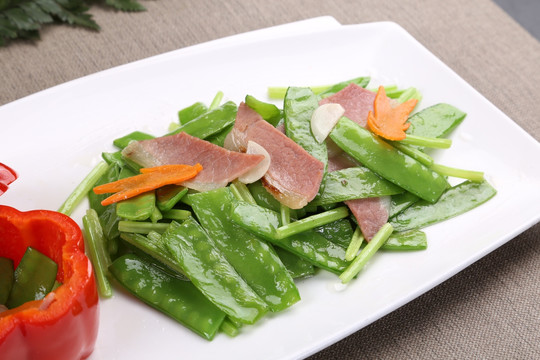 荷芹炒臘肉