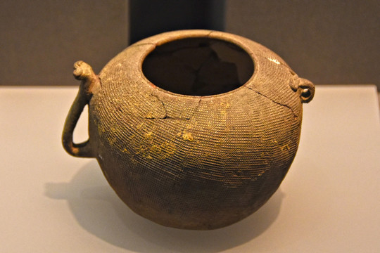 战国早期硬陶球腹带鋬小罐