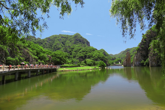 大连冰峪沟风光