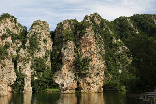 大连冰峪沟风光