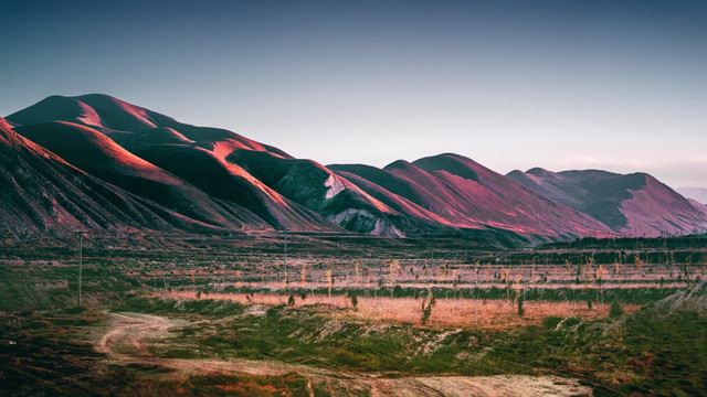 群山