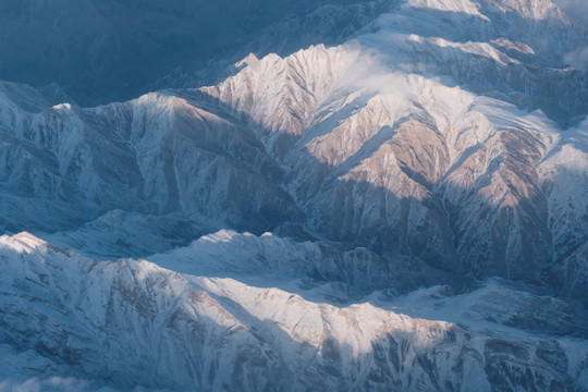 航拍天山