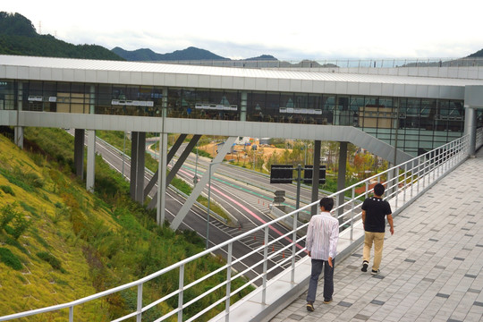 韩国高速公路内麟川服务区