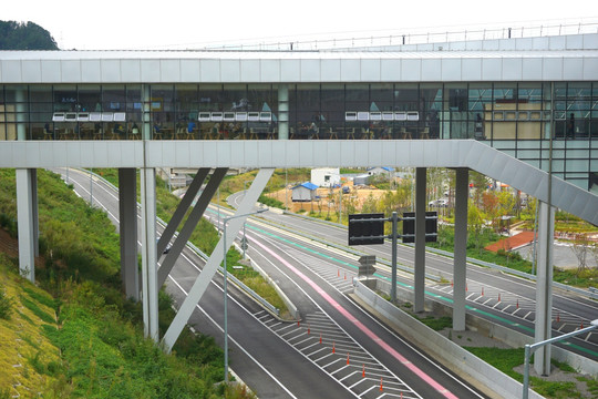 韩国高速公路内麟川服务区