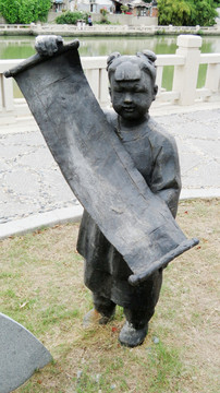 古代儿童雕塑