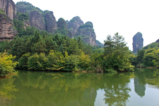 山水风景倒影