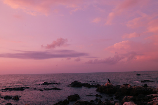 夕阳鱼鳞洲