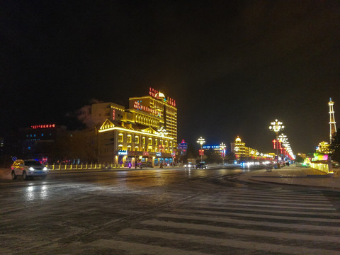 冬季北方城市夜晚街道