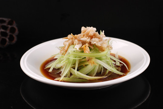 撈拌西芹哈肉