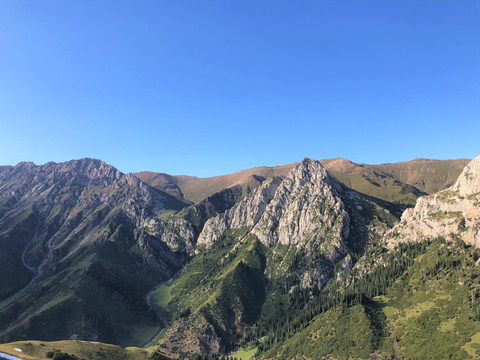 伊昭公路白石峰