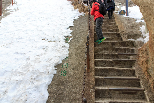 陕西华山步道