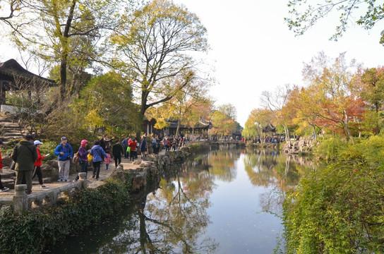 苏州园林秋景