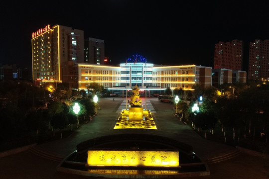 运城市中心医院夜景