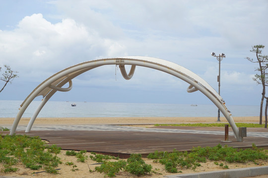 韩国洛山海水浴场遮阳棚