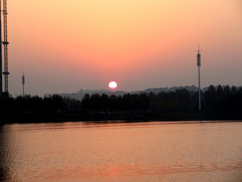 郑州龙子湖日出