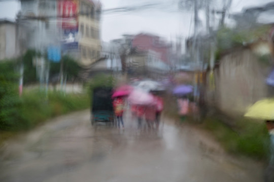 乡村雨季