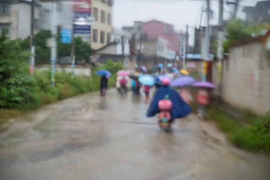 乡村雨季