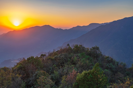 大山