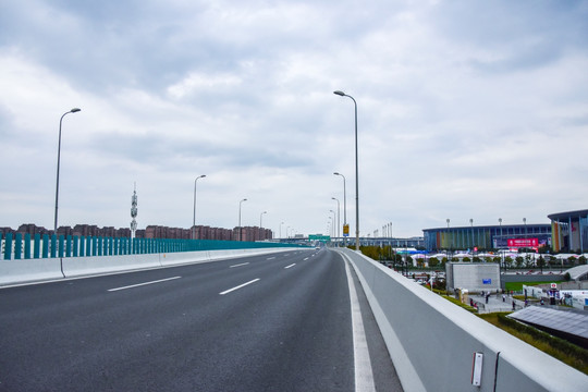 道路