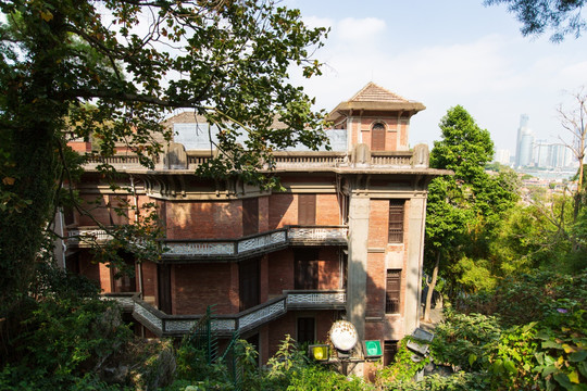 福建厦门鼓浪屿日光岩瞰青别墅