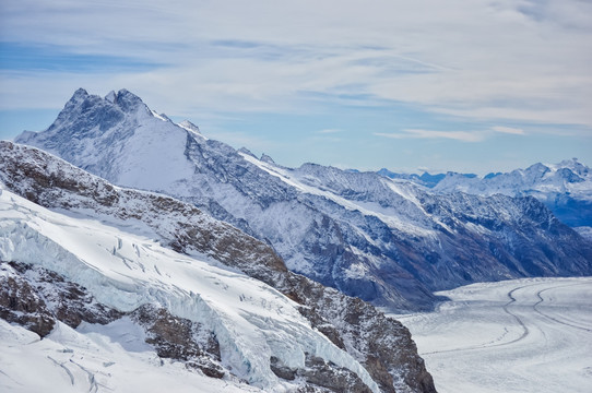 瑞士因特拉肯少女峰雪山