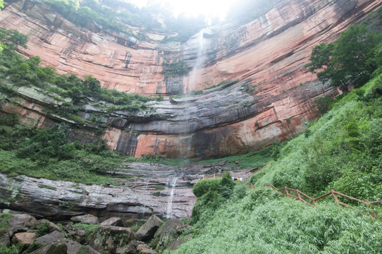 赤水丹霞佛光岩