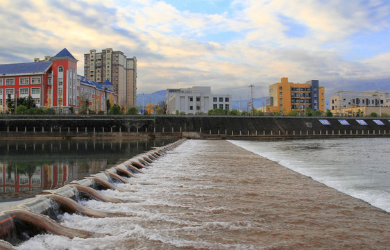 拦河坝景观