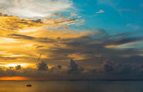 大海黄昏