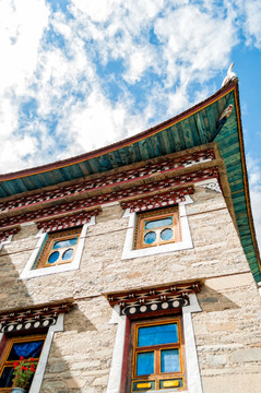 四川康定藏族民居建筑