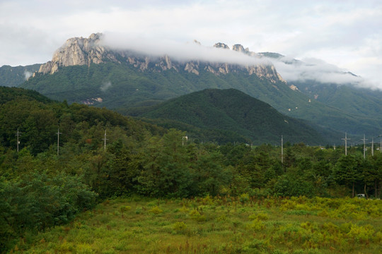 韩国雪岳山远景