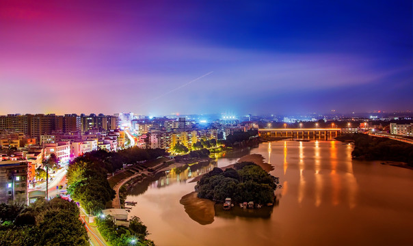 人和空港小镇流溪河夜景