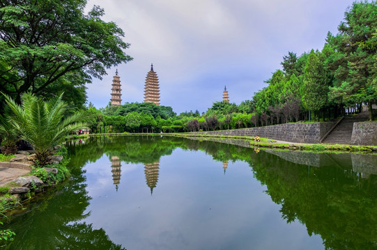 大理崇圣寺聚影池