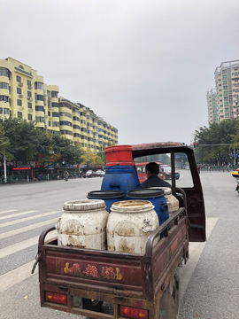 潲水车